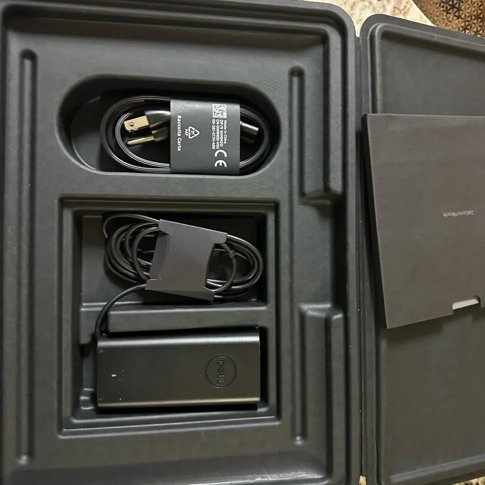 Brand New Dell Latitude 9000 9430 14